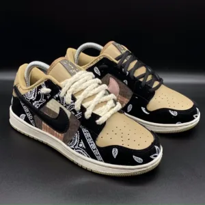 Tênis Nike Sb Dunk Low - Travis Scott 'Cactus Jack' CT5053-001