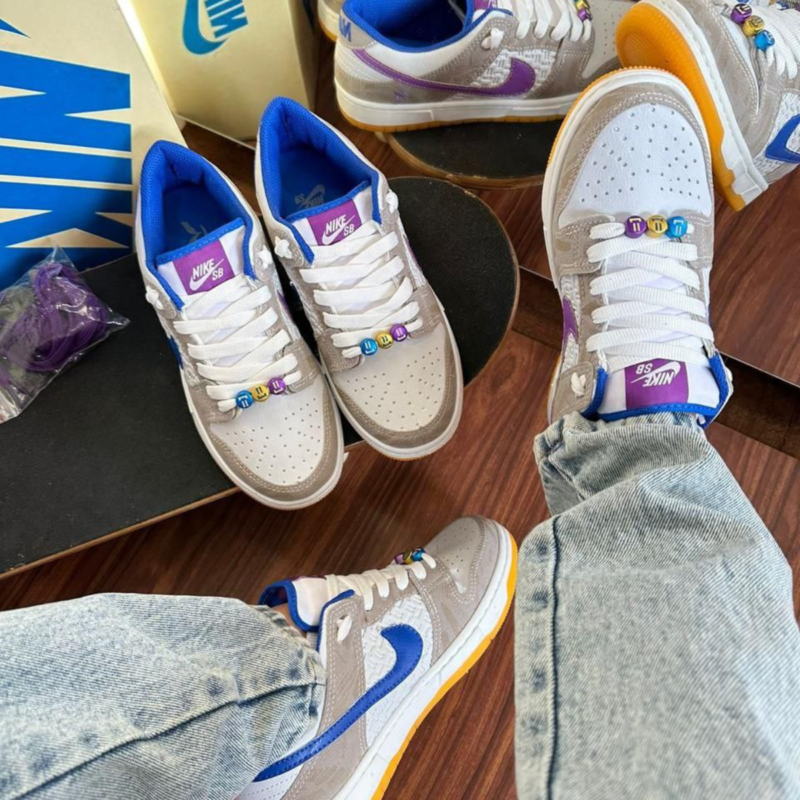 Tênis Nike Dunk Low Rayssa Leal - FZ5251-001editarEditar produto