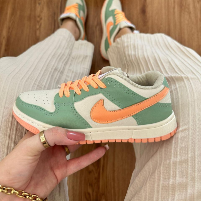 Tênis dunk Low Retro DV0822-100