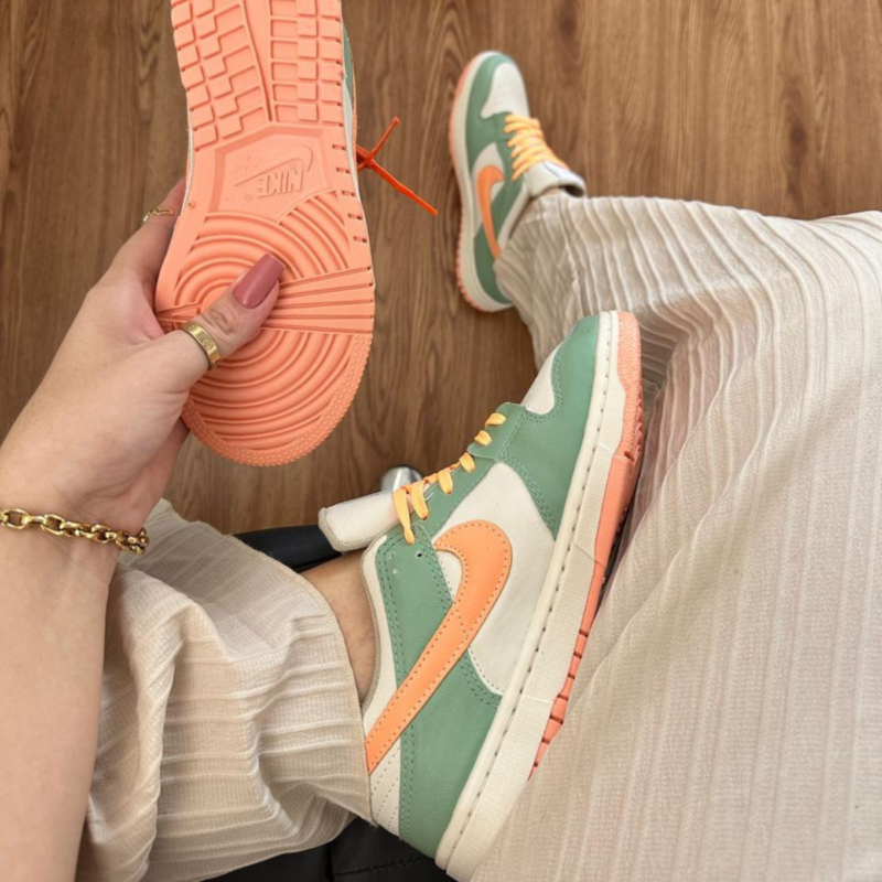 Tênis dunk Low Retro DV0822-100